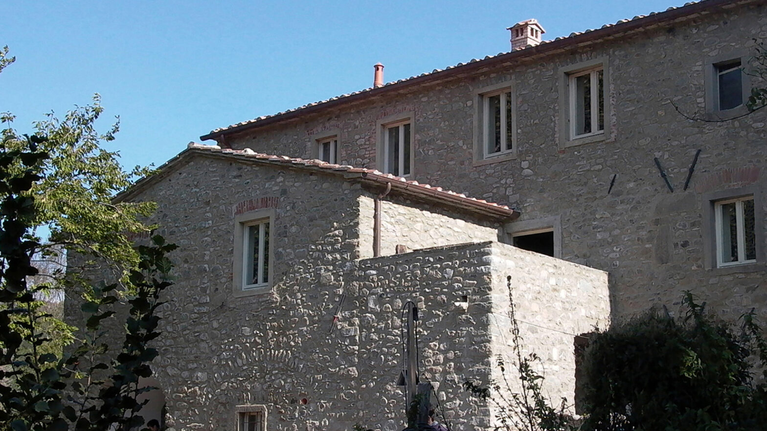 Ristrutturazione edificio storico abitazione Fivizzano Lunigiana Toscana Bianchini Lusiardi cop